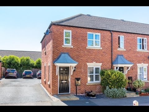 Peter Crisp Way, Rushden