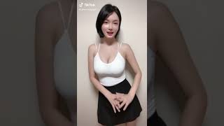 顔は清楚、乳はビッチ