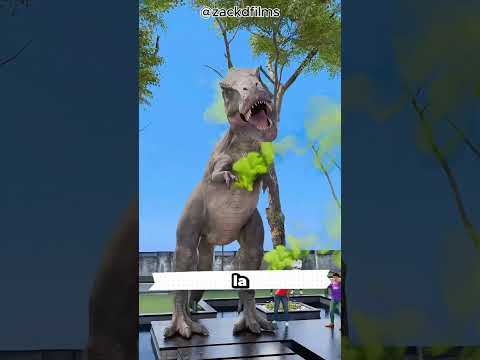 ¡Se cayó dentro de la estatua de dinosaurio! 🦖😲