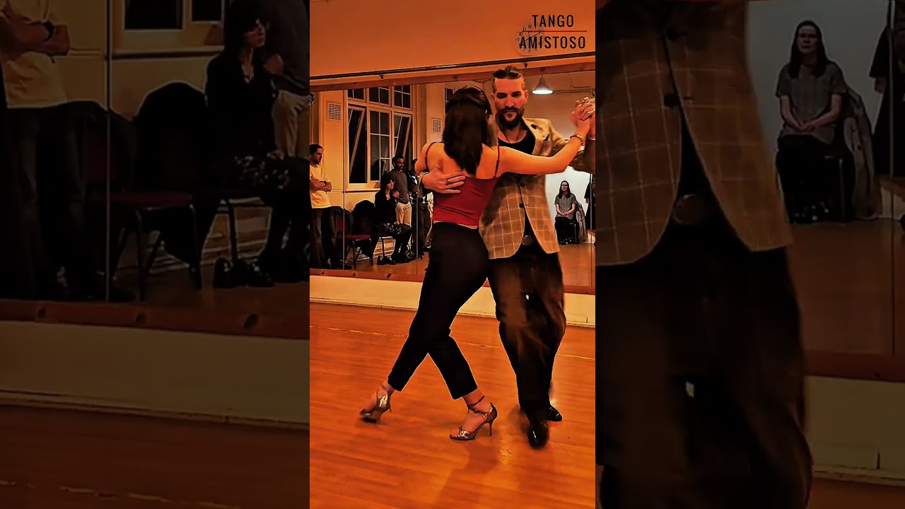 Don't miss tonight's classes with Ariel Yanovsky and Teresa Wang ✨