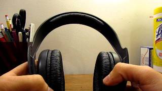 Video thumbnail for Review: Sennheiser HD202 Monitor Headphones by themo8370