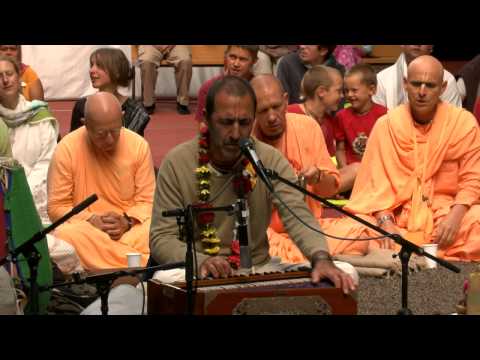 2012 09 03 HG Sarvatma Das - Kirtan