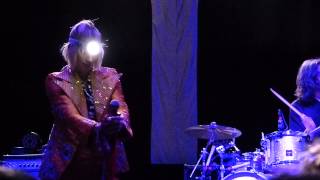 Yeah Yeah Yeahs - Under the Earth live Manchester O2 Apollo 01-05-13
