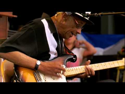 Crossroads 2010 .--5 tema  Killing Floor-Robert Cray- Jimmie Vaughan & Hubert Sumlin