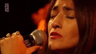The moon is full - Hindi Zahra (Live)