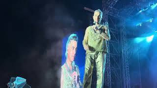 Robbie Williams - Back For Good Live in Bucharest (Romexpo) Aug 19, 2023 in 4K + subtitles