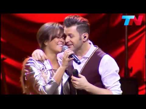 Axel y Vanesa Martin - Casi te Rozo (Vivo Teatro Ópera)