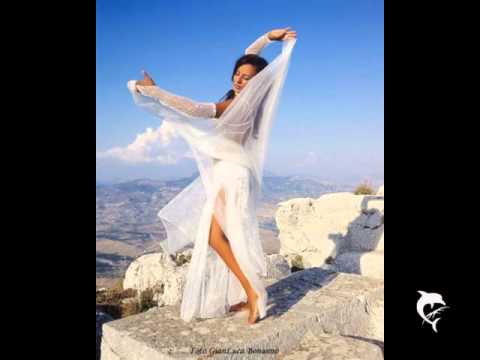 CENERENTOLA D'ORIENTE Daniela Nicol (orch Amici Miei)