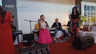 Download lagu Ina permata sari.. Payung hitam.. Di acara pernikahan krisna dan rian di kediri mp3 Download lagu Ina permata sari.. Payung hitam.. Di acara pernikahan krisna dan rian di kediri mp3