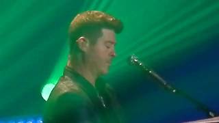 'The Soulful' Robin Thicke - "I Need Love" (LIVE) 'The Soulful' Robin Thicke - "I Need Love" (LIVE)
