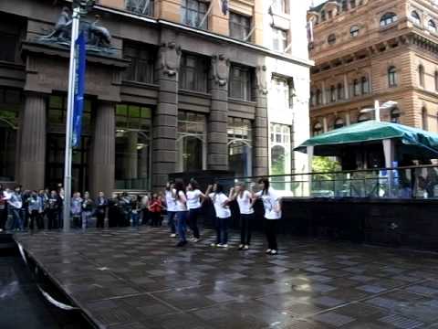 Bring Sm Town to Australia: SNSD - Gee