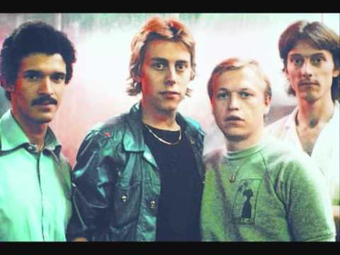 download lagu mp3 mp4 Autumnparadise Com, download lagu Autumnparadise Com gratis, unduh video klip Autumnparadise Com