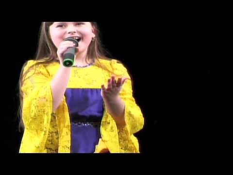 Denisa Barzu din iasi - la Festivalul ,, Stea printre stele - Bacau - 2013 - Locul 1