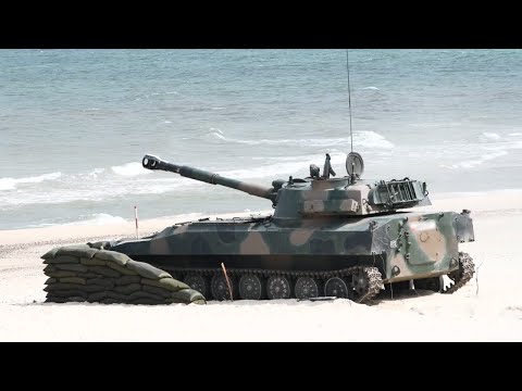 "Defend The Beach": Poland "2S1 Gvozdika" Self Propelled Howitzer in Action