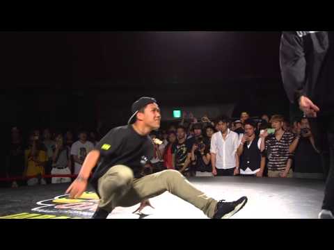 Red Bull BC One Japan Cypher 2014 - Semi Final - Issei vs Just Fit