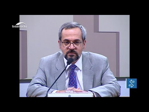 Ministro da Educação fala a senadores sobre problemas no Enem
