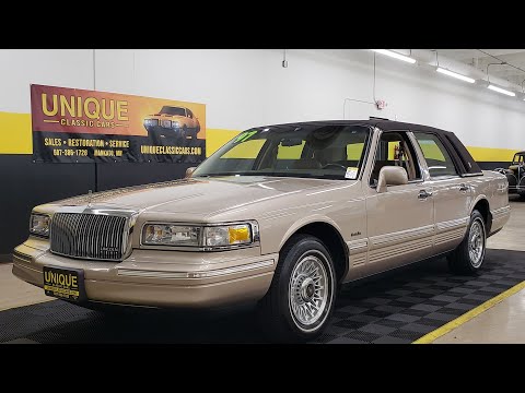 1997 Lincoln Town Car (CC-1769811) for sale in Mankato, Minnesota
