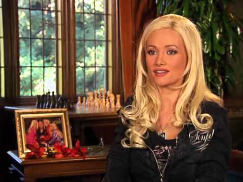 The Girls Next Door Season 5 Episode 19 Scuba, Scuba, Do