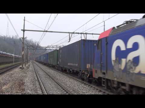 SBB 484 004 CON MERCI IN TRANSITO A CARIMATE.(CO) 11 - 2 - 2017