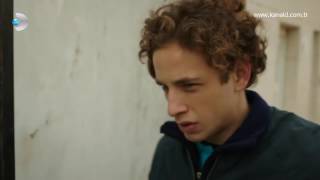 Adı efsane DENIZ GURZUMAR geldim ezelden