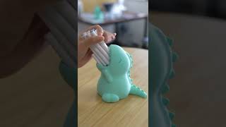 This Cute 3D Printed Dinosaur Eats Your Pens and Organi