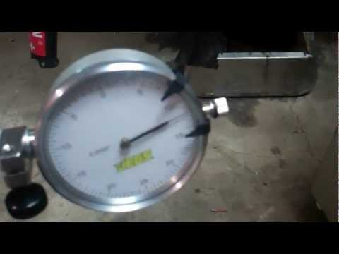 Pontiac 455 Build: Pt 20 Main Bearing Clearance using Bore Guage