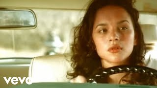 Norah Jones - Come Away With Me (Official Music Video)