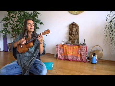 Renee Sunbird - Sita Ram Jay Jay Ram (beautiful Mantra from the Mooji Sangha)