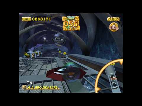 Super Monkey Ball 2 World 4 - 1 pro skater