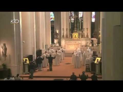 Office du milieu du jour du 30 septembre 2014