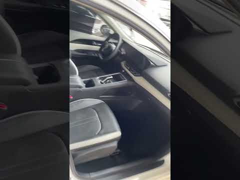 Thumbnail for Dongfeng Fengshen E70, pure electric range 400 kilometers, I have many more by Dongfeng Fengshen