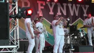 Band Pres Llareggub Brass Band - Ysbeidiau Heulog - Eisteddfod 2016