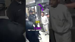 Download lagu T. Roy BEAT UP a SNITCH for King Von😳 mp3