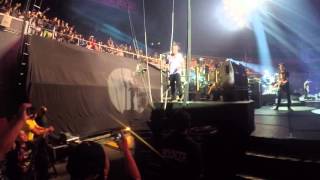 Lucky + Girlfriend + Ung Tagalog - Kamikazee Live at Smart Araneta 2015