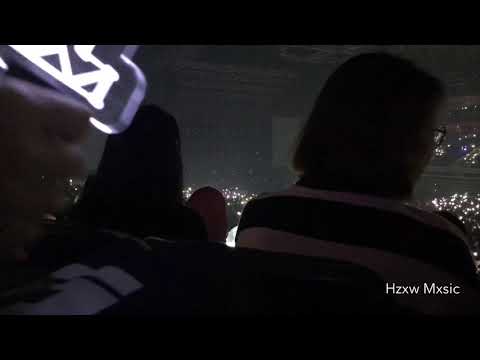 (180713) Wanna One In Singapore, Lean On Me - Forever and a Day (영원 + 1) Fancam