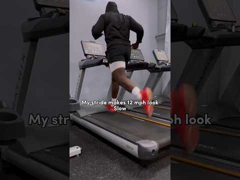 12 mph is slow on a treadmill 🤣🫠 #fitness #shorts #running