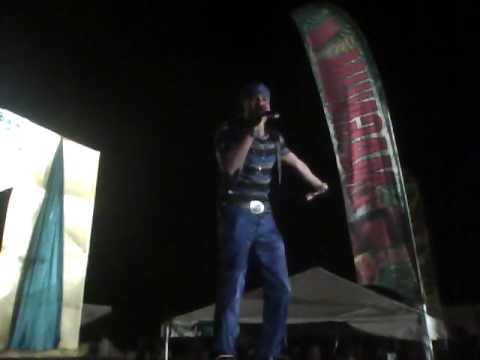 Strait-E performs at miss trown head.mp4