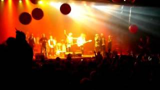 I&#39;m From Barcelona - Mingus