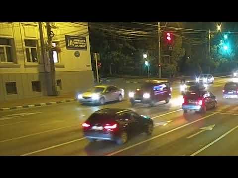 Polițist în civil atacat cu un cuțit, în centrul Sucevei