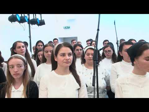 Grupul Coral Reunit...Isus Viaţa noastră noi pe Tine te mărim