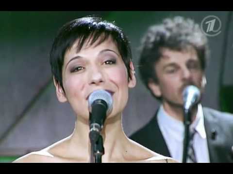 Giulia y los Tellarini - Barcelona (Live at 'Вечерний Ургант' 1TV Russia)