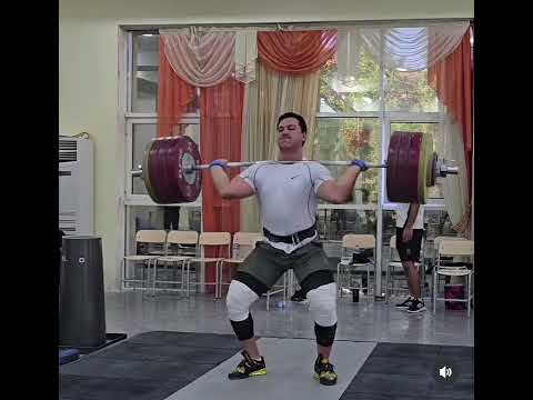 Sahzad Matyakubov (110) 220 kg clean and jerk