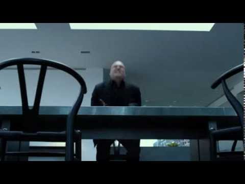 Kingpin (Wilson Fisk) table flip