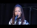 Lisa Simone reprend "Work Song" de Nina Simone