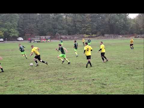 mecz piłki nożnej KS Wysoka 0: 1 Orzeł Dąbie