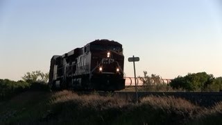 preview picture of video 'CP 8799 at Qu'Appelle (21AUG2013)'