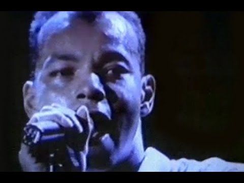 FINE YOUNG CANNIBALS LIVE (VHS)