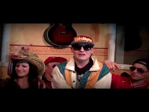 Huntti & Jonihey - Mitä Fakii (Musiikkivideo)