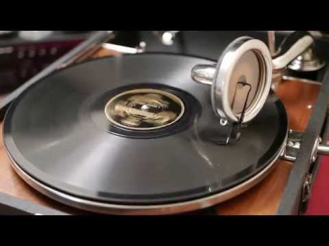 "I Never Dreamt" - Ipana Troubadours/Smith Ballew