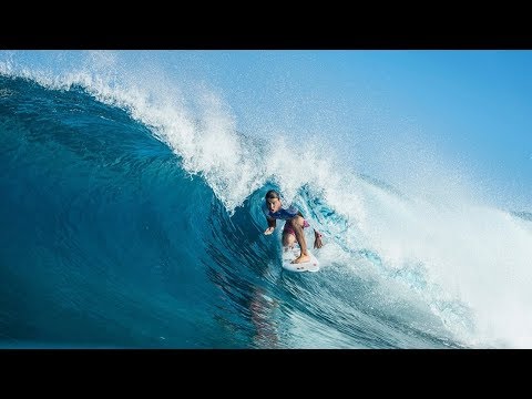 BEST WAVES 2017 - Julian Wilson